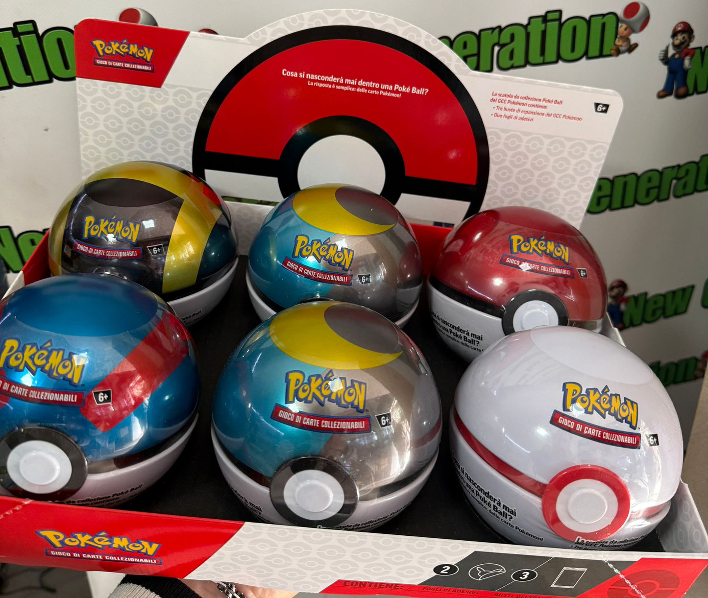 Pokemon Tin Poke Ball Ottobre 2024